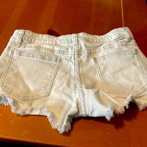 Billabong shorts